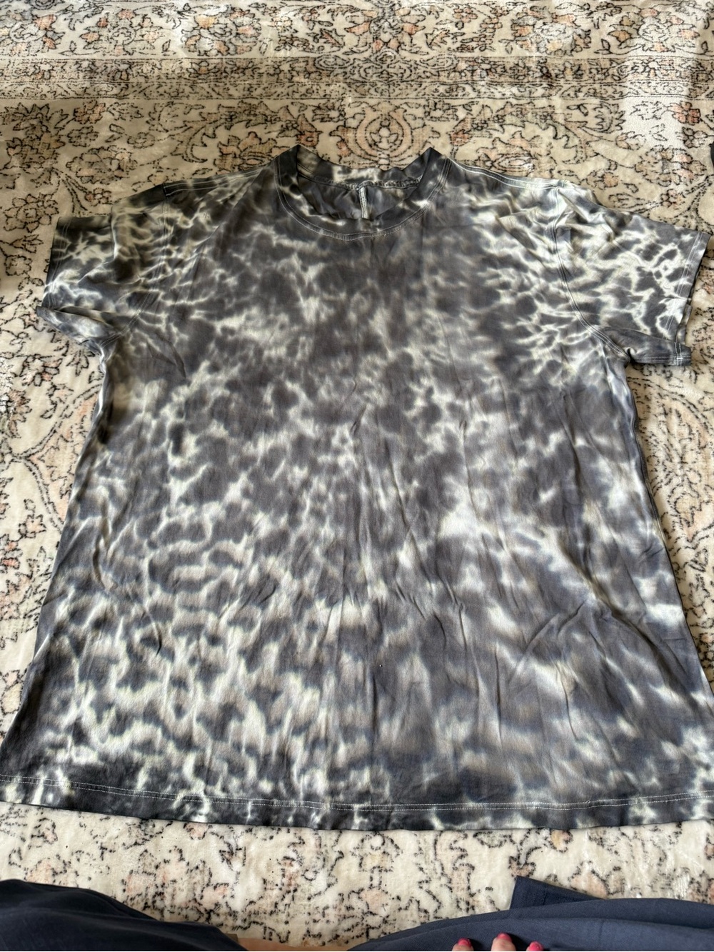 Lululemon Tie-Dye Crew Neck T-Shirt - Gray/White all yours cotton tee